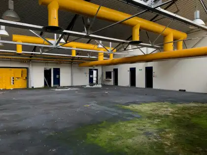 Cummins Diesel Engine Factory photograph 67