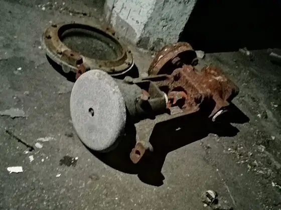 Heathhall Car Factory photograph 4