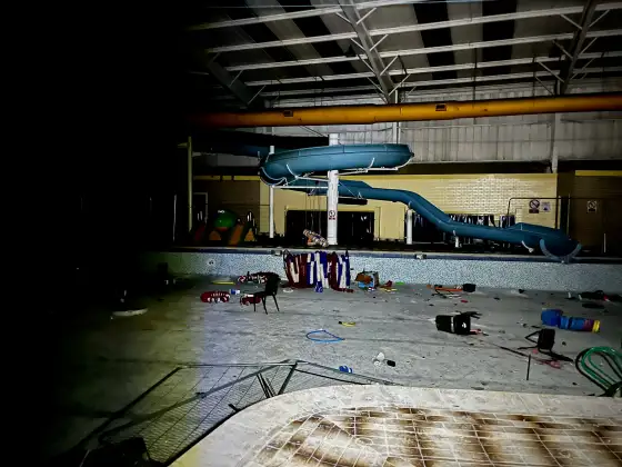The Leisure Bowl photograph 8